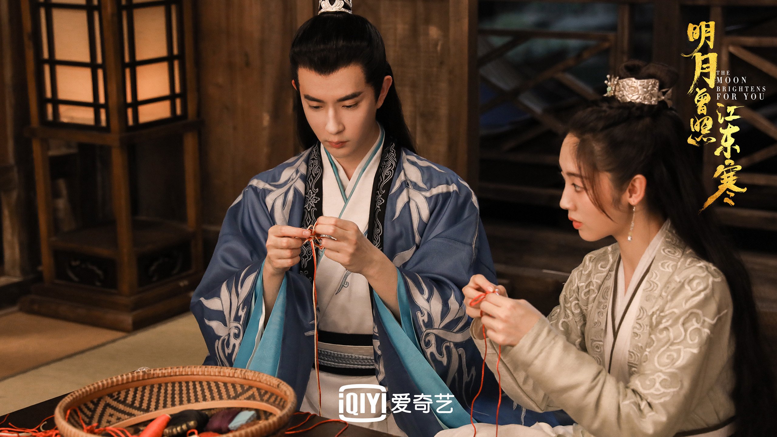 开云中国大陆-伊朗球员自带羊毛披肩登场，被赞“中东骑士”